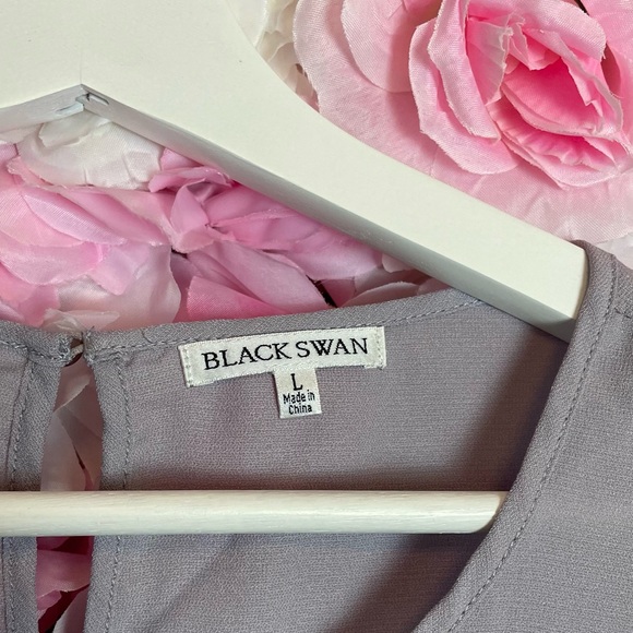 Black Swan Cut Out Sleeve Blouse Sz L - Picture 4 of 5